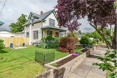 3829 SE 63rd Ave, Portland, OR 97206 - Photo 1