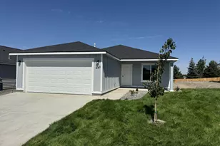 640 SE New Dream Ave, Irrigon, OR 97844 - Photo 1