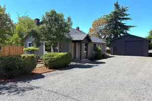 1938 7th St, Springfield, OR 97477 - Photo 1