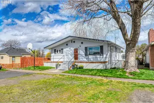 325 E Washington St, Athena, OR 97813 - Photo 1