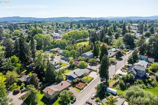 1868 SE Oak St, Hillsboro, OR 97123 - Photo 47