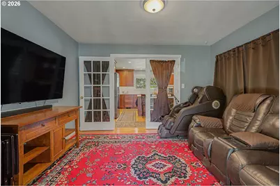 1868 SE Oak St, Hillsboro, OR 97123 - Photo 15
