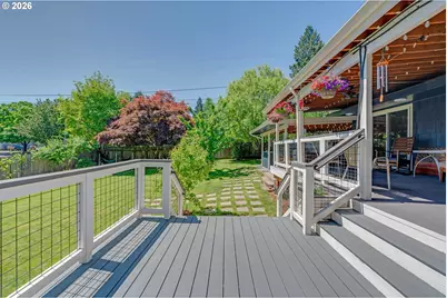 1868 SE Oak St, Hillsboro, OR 97123 - Photo 35