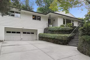 1930 SW Parkwood Dr, Portland, OR 97225 - Photo 1