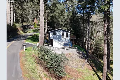 17031 Eastwood Ln, Brookings, OR 97415 - Photo 1