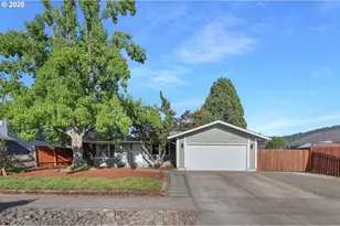 415 67th St, Springfield, OR 97478 - Photo 1
