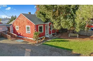 176 S 38th St, Springfield, OR 97478 - Photo 1