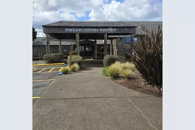 1000 SE Bay Blvd #436, Newport, OR 97365 - Photo 1