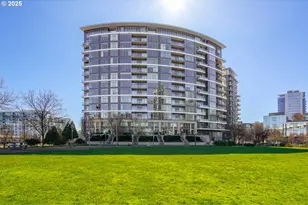 949 NW Overton St, Portland, OR 97209 - Photo 1