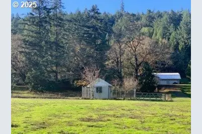 5979 Willis Creek Rd, Winston, OR 97496 - Photo 1