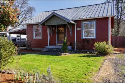 274 S 8th St, Saint Helens, OR 97051 - Photo 1
