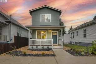 3257 N Baldwin St, Portland, OR 97217 - Photo 1