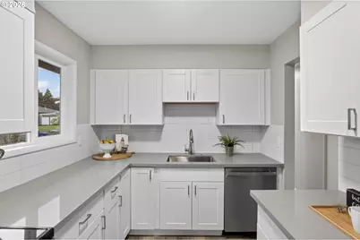 16601 SE Taylor St, Portland, OR 97233 - Photo 7