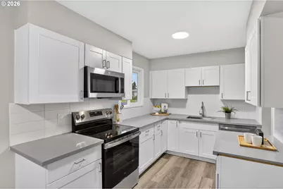 16601 SE Taylor St, Portland, OR 97233 - Photo 9