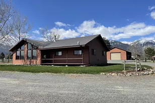 45083 White Tail Ln, Baker City, OR 97814 - Photo 1