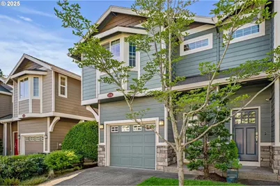 2136 NE Multnomah St, Portland, OR 97232 - Photo 1