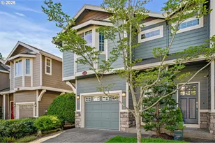 2136 NE Multnomah St, Portland, OR 97232 - Photo 1