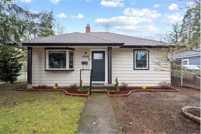 9005 SE Taylor St, Portland, OR 97216 - Photo 1
