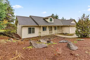 2222 Primrose Ln, Florence, OR 97439 - Photo 1