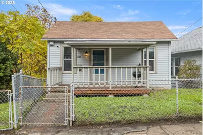 1534 SE Main St, Roseburg, OR 97470 - Photo 1