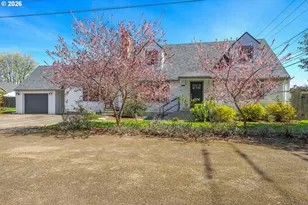 114 S Parkview Dr, Newberg, OR 97132 - Photo 1