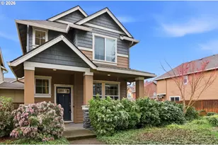 10564 NE Gateway St, Hillsboro, OR 97006 - Photo 1