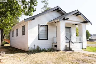 1527 Madison Ave, La Grande, OR 97850 - Photo 1