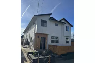 2132 SE Brooklyn St, Portland, OR 97202 - Photo 1
