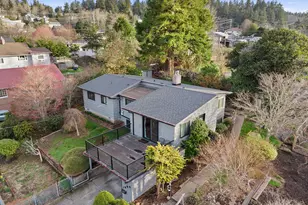 1864 4th St, Astoria, OR 97103 - Photo 1