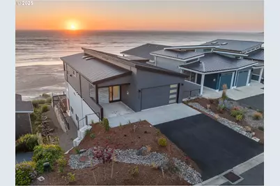 1515 NW Spring St, Newport, OR 97365 - Photo 1