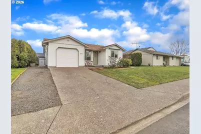 812 SW Cypress St, McMinnville, OR 97128 - Photo 1