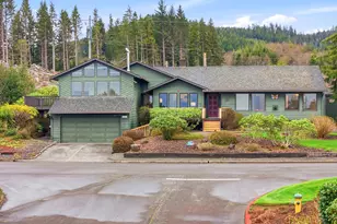 325 Alpine St, Seaside, OR 97138 - Photo 1