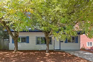 3835 SE 32nd Ave, Portland, OR 97202 - Photo 1