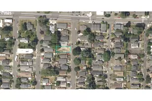 6029 SE 85th Ave, Portland, OR 97266 - Photo 1