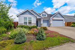 739 E McKinley St, Carlton, OR 97111 - Photo 1