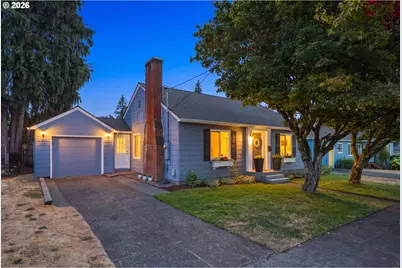 615 E Dartmouth St, Gladstone, OR 97027 - Photo 1