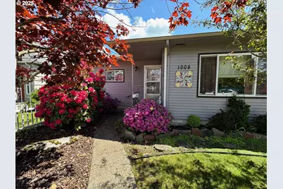 1008 F St, Centralia, WA 98531 - Photo 1