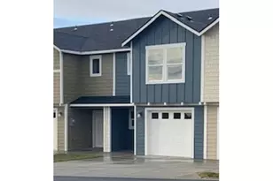 688 E Oregon Ave, Hermiston, OR 97838 - Photo 1