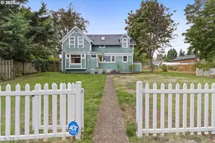 15745 SE McKinley Ave, Clackamas, OR 97015 - Photo 1