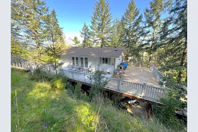 1340 South Side Rd, Sutherlin, OR 97479 - Photo 1