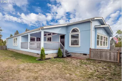 855 Spurlock St, Harrisburg, OR 97446 - Photo 1