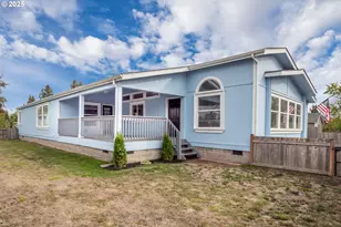 855 Spurlock St, Harrisburg, OR 97446 - Photo 1