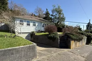398 Atlantic St, Astoria, OR 97103 - Photo 1