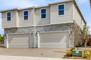 806 NW 178th Wy, Ridgefield, WA 98642 - Photo 1