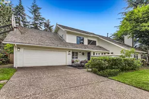 674 Livingood Ln, Lake Oswego, OR 97034 - Photo 1