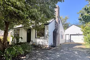 953 G St, Washougal, WA 98671 - Photo 1