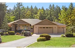 434 Champagne Creek Dr, Roseburg, OR 97471 - Photo 1