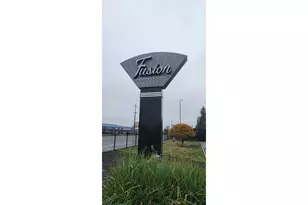 1390 N Pacific Hwy, Woodburn, OR 97071 - Photo 1