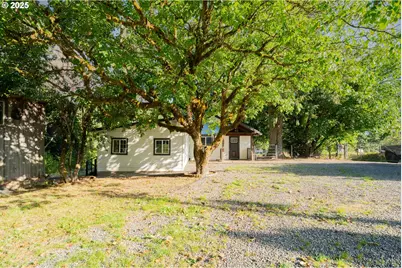 2817 NW Eddy Rock Rd, La Center, WA 98629 - Photo 1