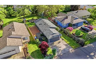 8822 SE Knapp St, Portland, OR 97266 - Photo 1